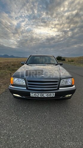 Mercedes C 240 1998, 440,000 km - 2.4 l - Qazax