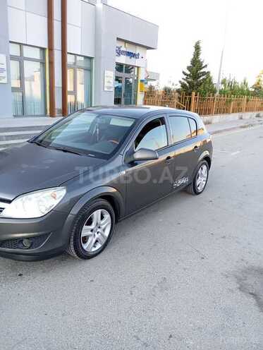 Opel Astra 2009, 288,000 km - 1.6 l - Bakı