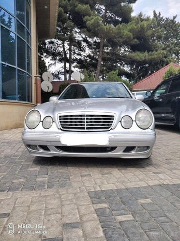 Mercedes E 220 2000, 474,000 km - 2.2 l - Bakı