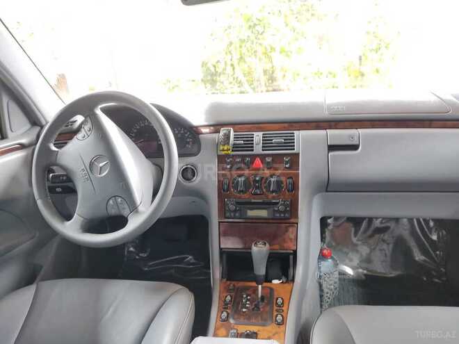 Mercedes E 240 1999, 296,000 km - 2.4 l - Xaçmaz