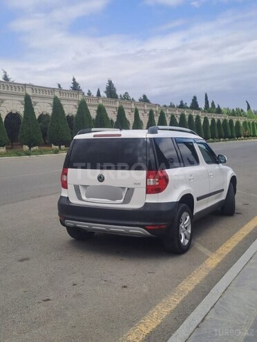 Skoda Yeti 2012, 200,000 km - 1.2 l - Gəncə