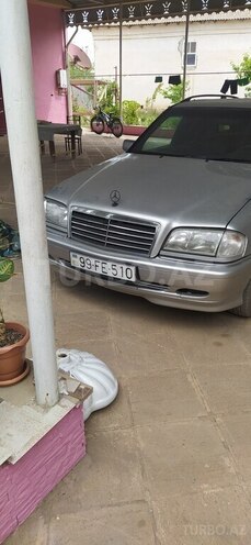 Mercedes C 180 2000, 400,000 km - 1.8 l - Salyan