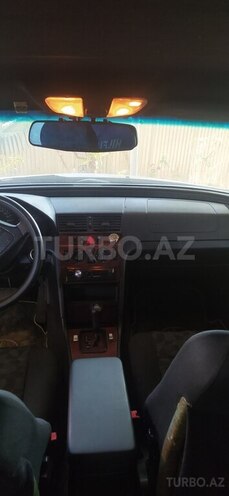 Mercedes C 180 2000, 400,000 km - 1.8 l - Salyan