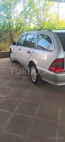 Mercedes C 180 2000, 400,000 km - 1.8 l - Salyan
