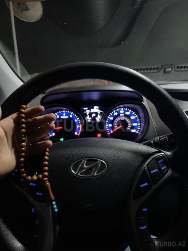 Hyundai Elantra 2013, 144,841 km - 1.8 l - Ağcabədi