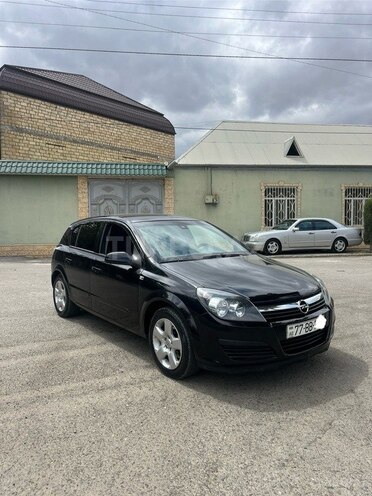 Opel Astra 2006, 240,000 km - 1.4 l - Gəncə