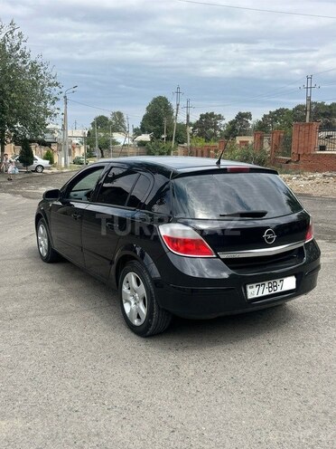 Opel Astra 2006, 240,000 km - 1.4 l - Gəncə