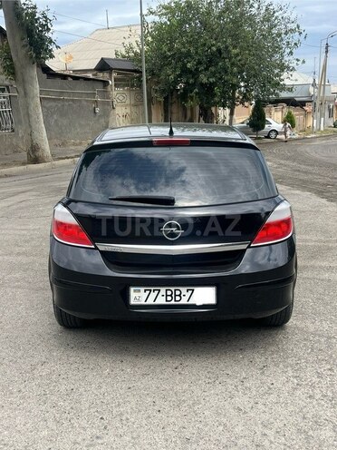 Opel Astra 2006, 240,000 km - 1.4 l - Gəncə