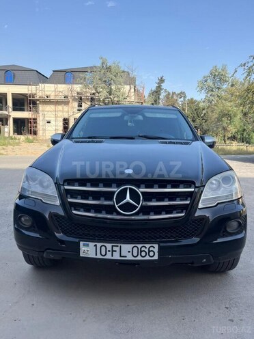 Mercedes ML 350 4MATIC 2009, 334,000 km - 3.5 l - Şirvan
