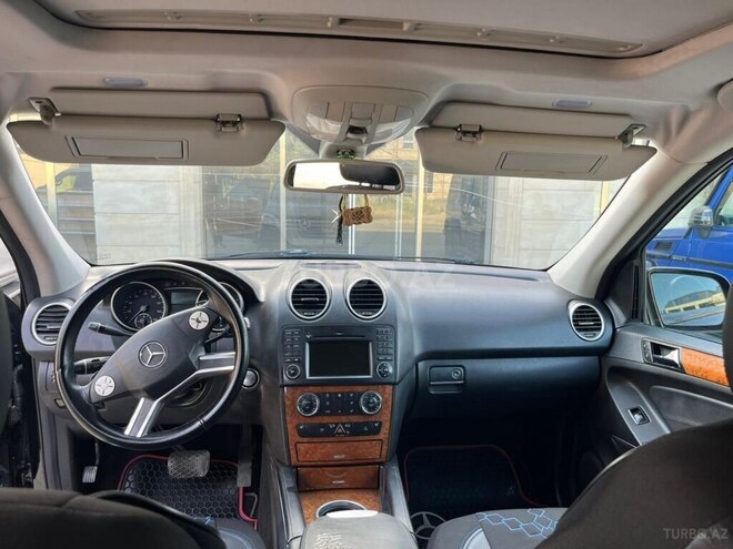 Mercedes ML 350 4MATIC 2009, 334,000 km - 3.5 l - Şirvan