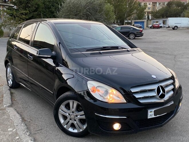 Mercedes B 200 2010, 184,000 km - 2.0 l - Sumqayıt
