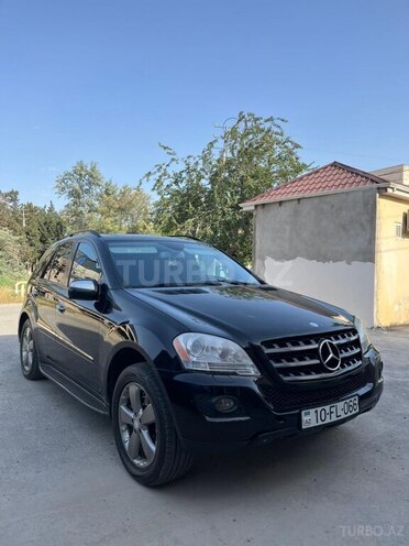 Mercedes ML 350 4MATIC 2009, 334,000 km - 3.5 l - Şirvan