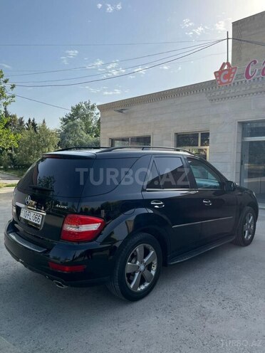 Mercedes ML 350 4MATIC 2009, 334,000 km - 3.5 l - Şirvan