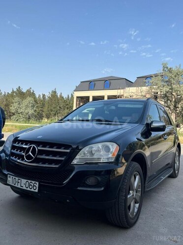 Mercedes ML 350 4MATIC 2009, 334,000 km - 3.5 l - Şirvan