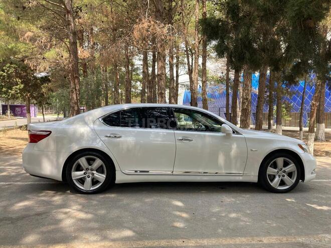 Lexus  2008, 272,000 km - 4.6 l - Sumqayıt