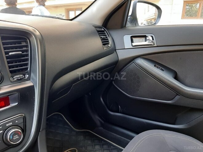 Kia Optima 2011, 239,000 km - 2.0 л - Bakı