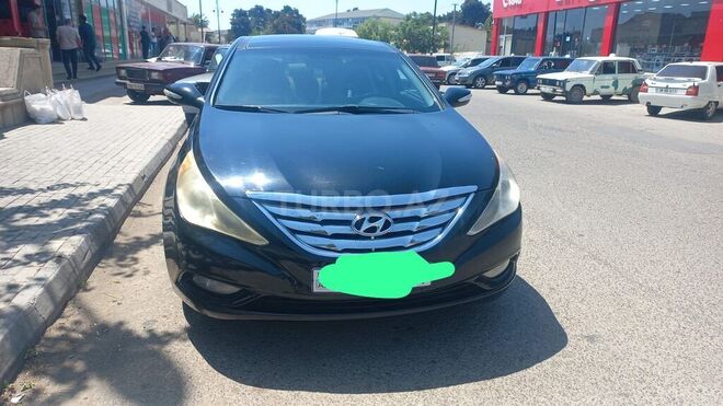 Hyundai Sonata 2011, 300,000 km - 2.0 l - Biləsuvar