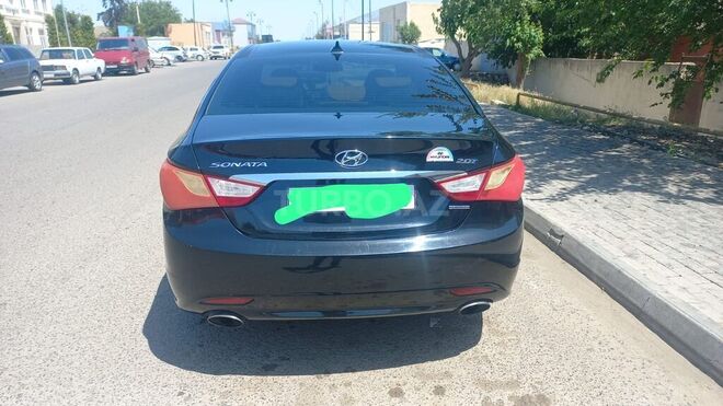 Hyundai Sonata 2011, 300,000 km - 2.0 l - Biləsuvar