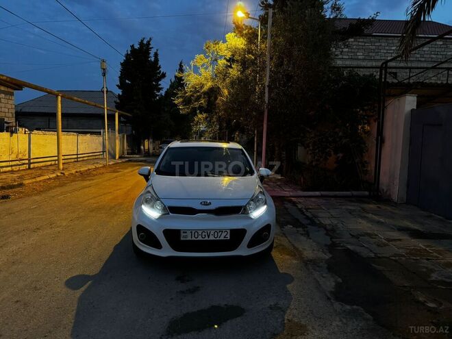 Kia Rio 2013, 218,000 km - 1.4 l - Bakı