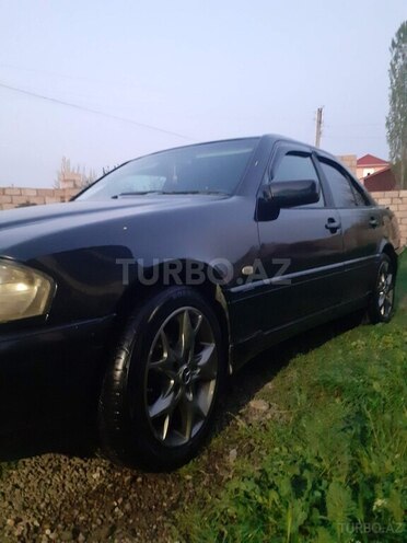 Mercedes C 200 1997, 600,000 km - 2.0 l - Tovuz