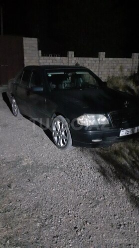 Mercedes C 200 1997, 600,000 km - 2.0 l - Tovuz