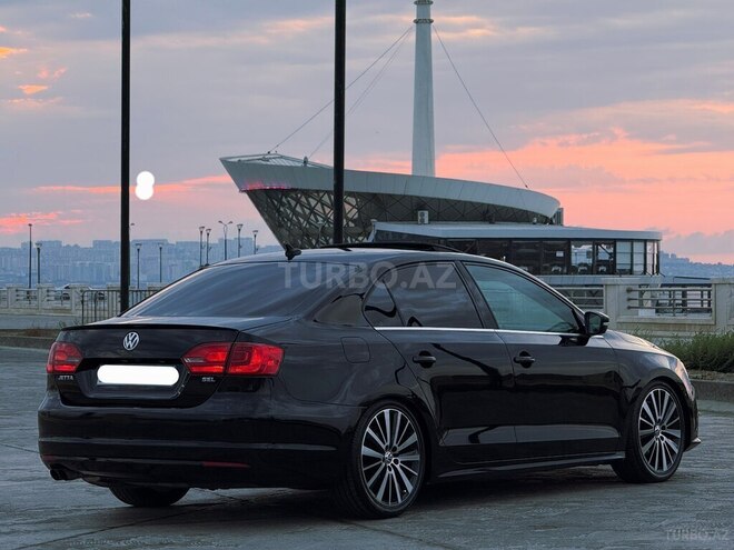 Volkswagen Jetta 2014, 201,168 km - 1.8 l - Bakı