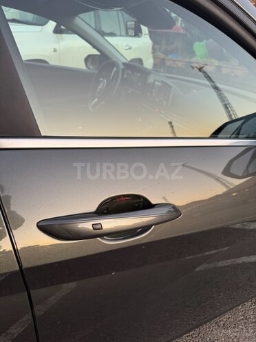 Hyundai Elantra 2022, 15,300 km - 1.6 l - Bakı