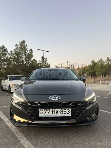 Hyundai Elantra 2022, 15,300 km - 1.6 l - Bakı