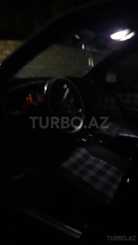 Mercedes C 200 1997, 600,000 km - 2.0 l - Tovuz