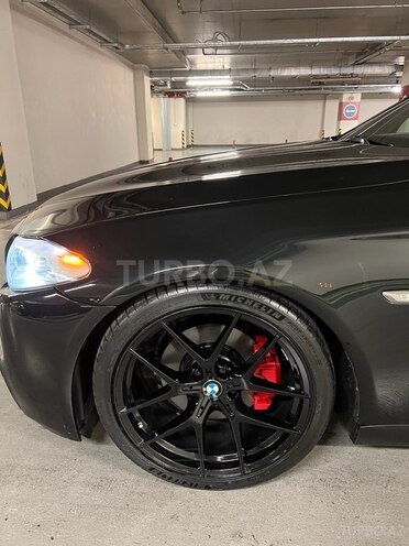 BMW 520 2013, 261,000 km - 2.0 l - Bakı