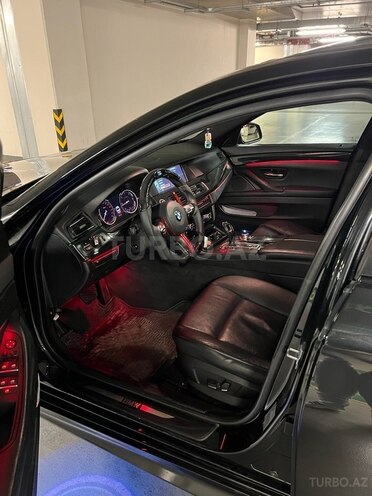 BMW 520 2013, 261,000 km - 2.0 l - Bakı