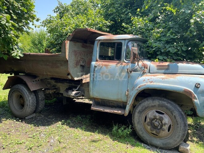 ZIL 130 1991, 258,000 km - 6.0 l - Zaqatala