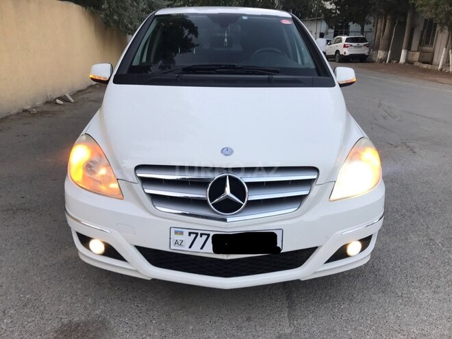 Mercedes B 180 2010, 220,480 km - 1.7 l - Sumqayıt