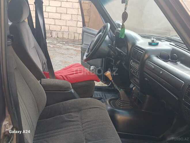 GAZ 3110 2001, 276,202 km - 2.3 l - Şirvan