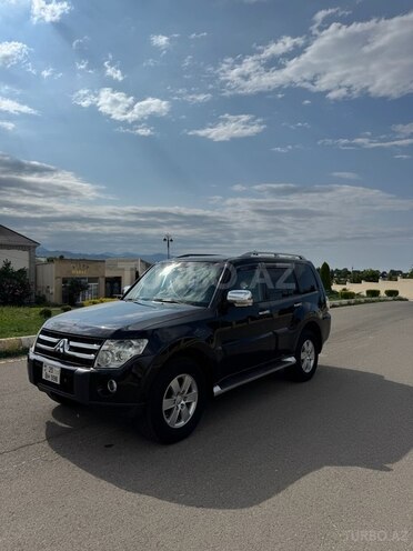 Mitsubishi Pajero 2007, 260,000 km - 3.0 l - Gəncə