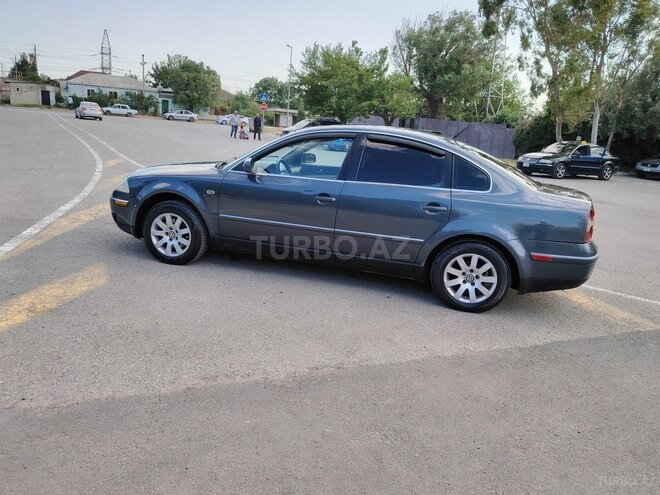 Volkswagen Passat 2001, 302,000 km - 1.8 l - Sumqayıt
