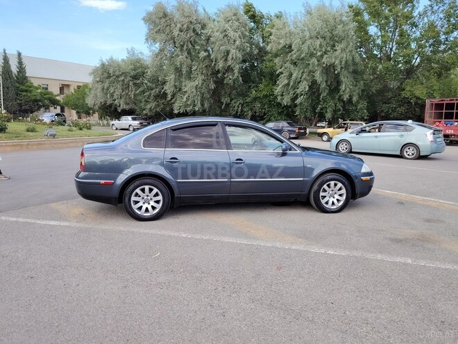 Volkswagen Passat 2001, 302,000 km - 1.8 l - Sumqayıt