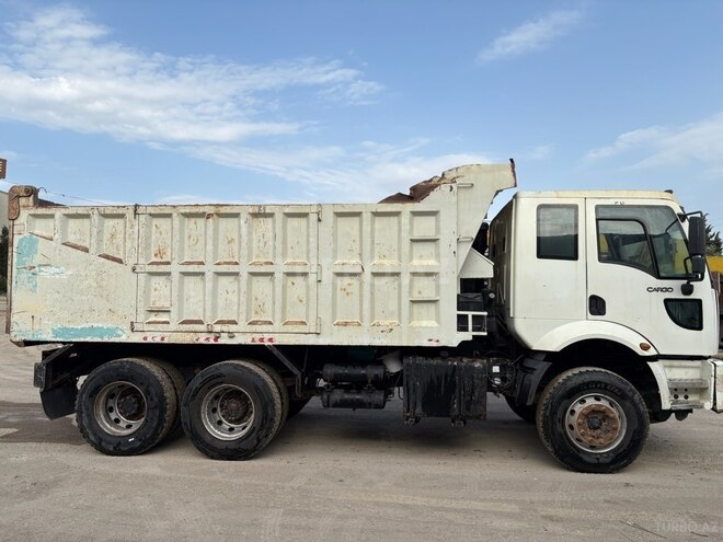 Ford Cargo 2006, 300,000 km - 9.0 l - Bakı