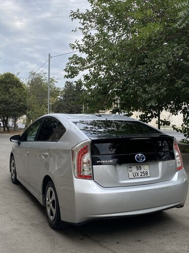 Toyota Prius 2013, 390,000 km - 1.8 л - Bakı