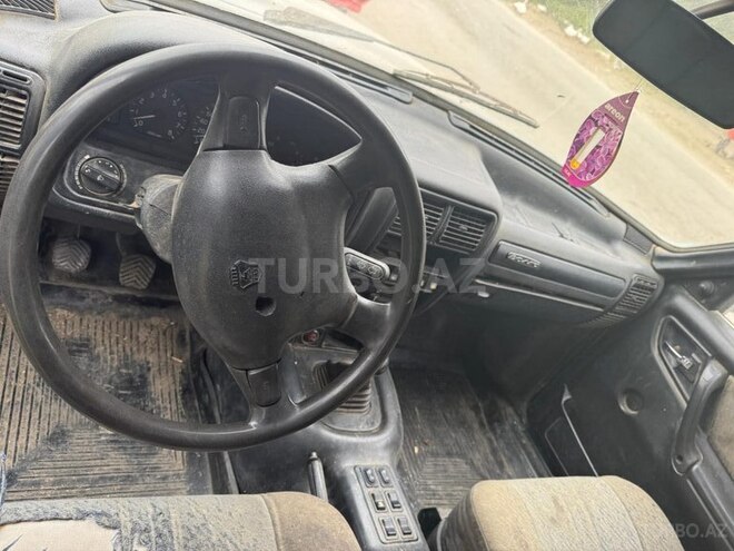 GAZ 3110 2003, 138,000 km - 2.5 l - Gədəbəy