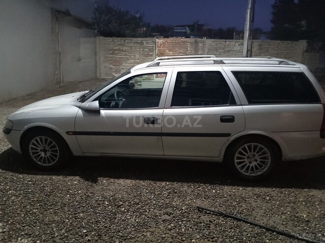Opel Vectra 1999, 391,000 km - 1.6 л - Füzuli