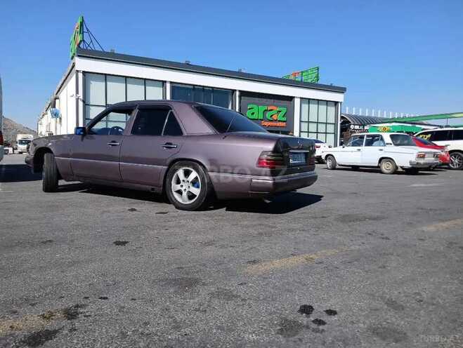 Mercedes E 200 1993, 650,000 km - 2.0 l - Beyləqan