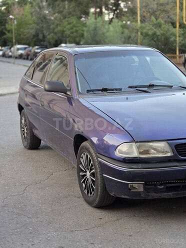Opel Astra 1997, 255,000 km - 1.6 l - Bakı