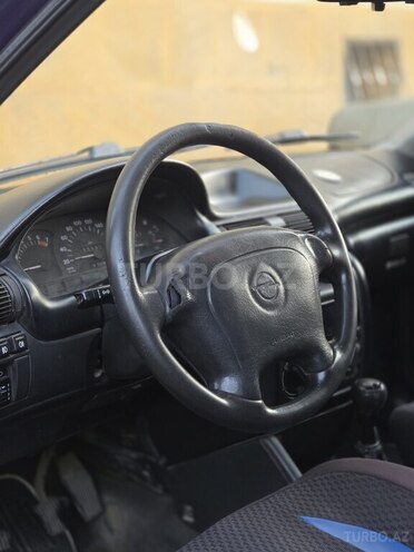 Opel Astra 1997, 255,000 km - 1.6 l - Bakı
