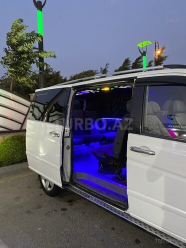 Mercedes Vito 111 2008, 358,000 km - 2.2 л - Bakı