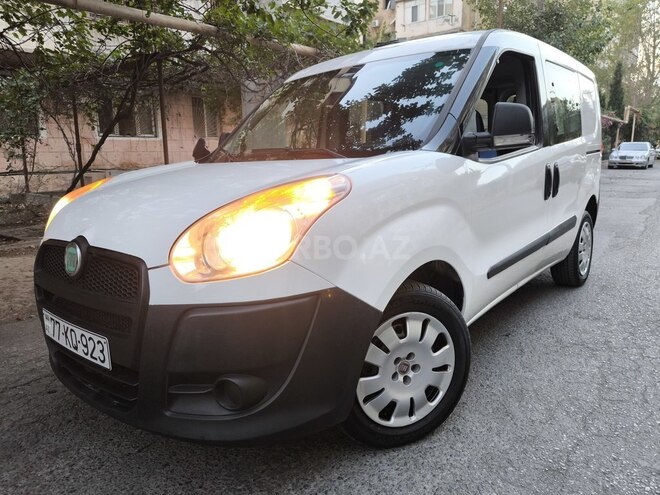 Fiat Doblo 2014, 254,000 km - 1.4 l - Bakı