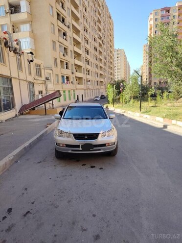 Mitsubishi Airtrek 2002, 290,000 km - 2.0 l - Xırdalan