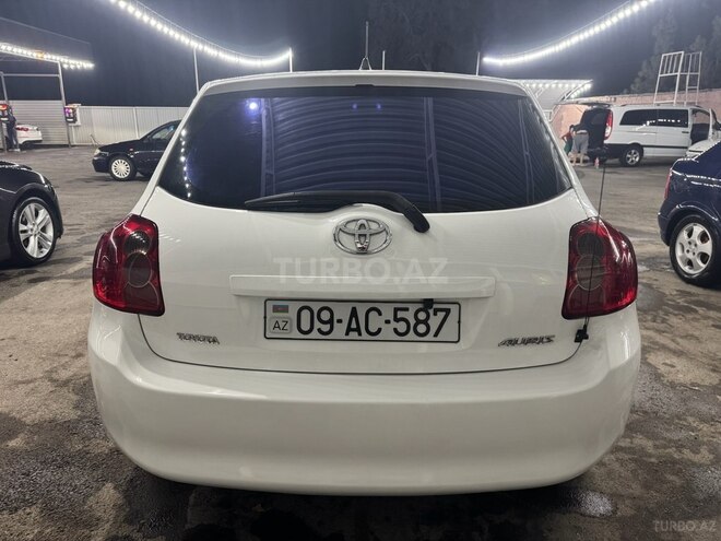 Toyota Auris 2008, 290,000 km - 1.4 л - Bərdə
