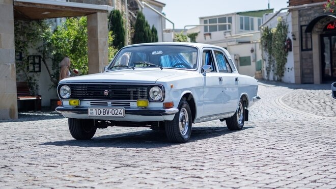 GAZ 24 1988, 56,000 km - 2.4 l - Bakı