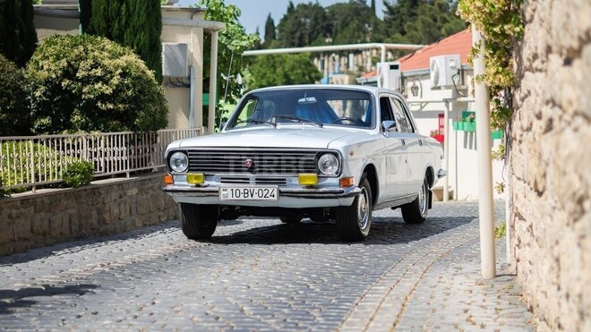 GAZ 24 1988, 56,000 km - 2.4 l - Bakı